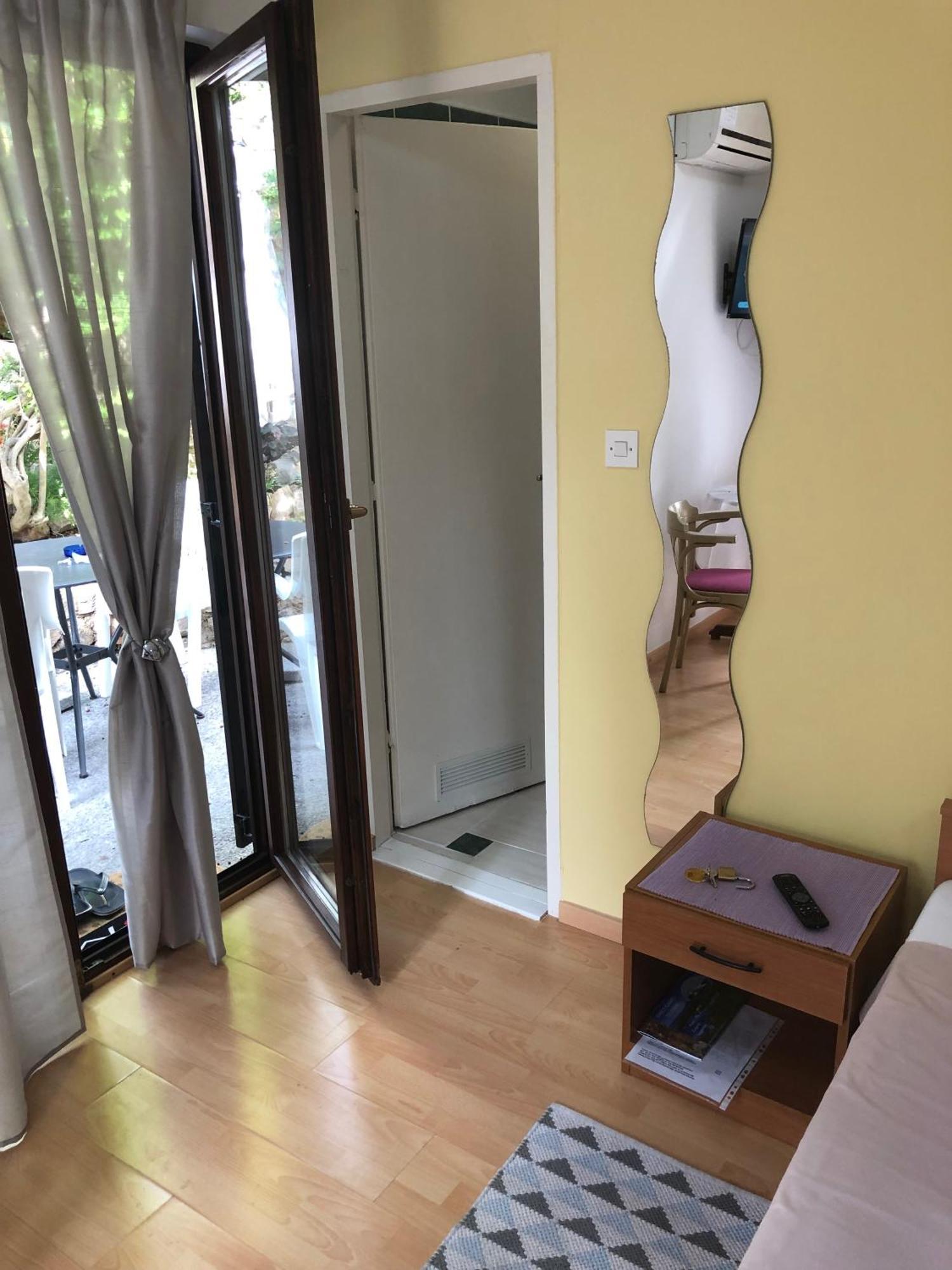 Apartments Veli Lošinj Екстериор снимка