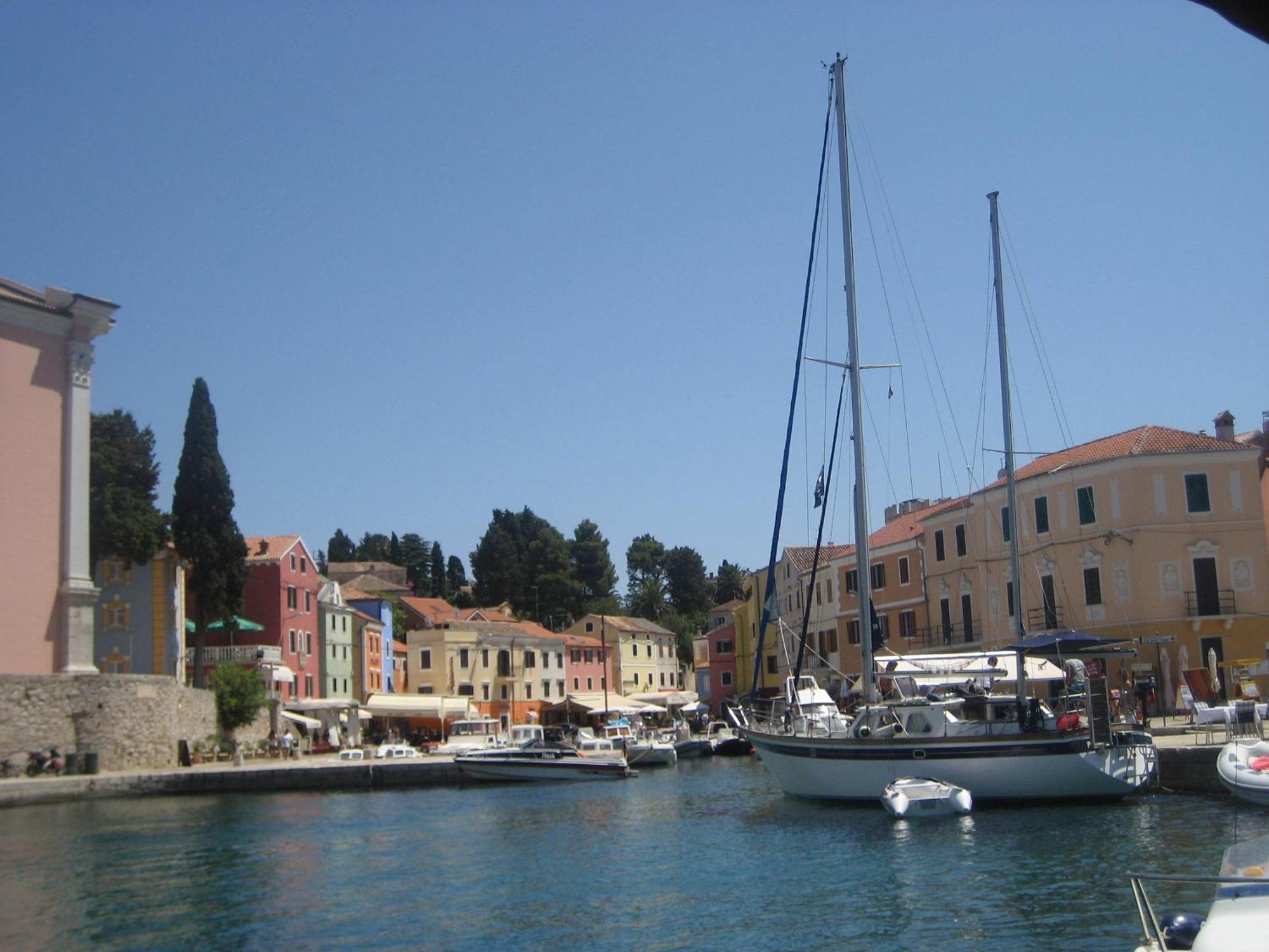 Apartments Veli Lošinj Екстериор снимка